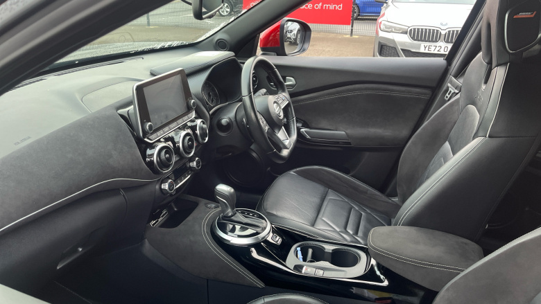 Nissan Juke 1.0 DiG-T Premiere Edition 5dr DCT Petrol Hatchback